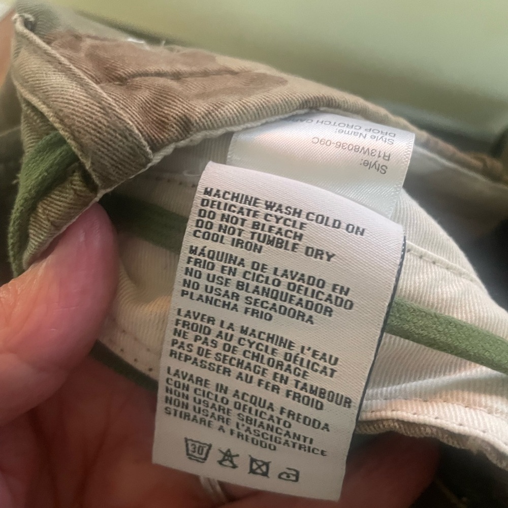 R13 Camouflage Cargo Pants in Olive and Khaki - Picture 9 of 9